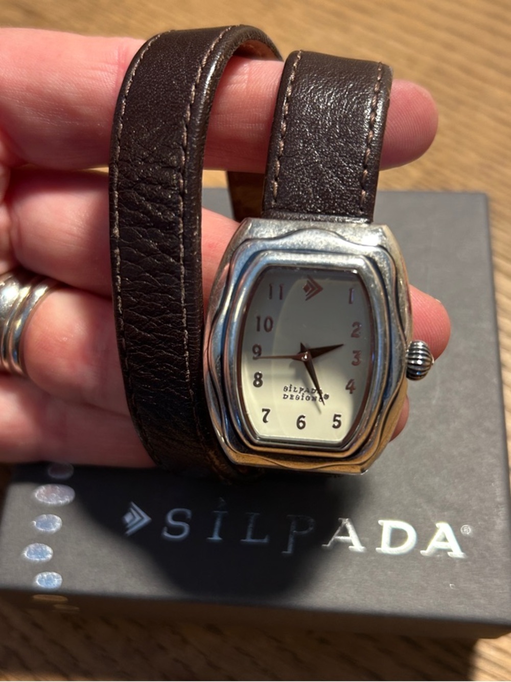 Women’s Double-Wrap Brown Leather Bracelet